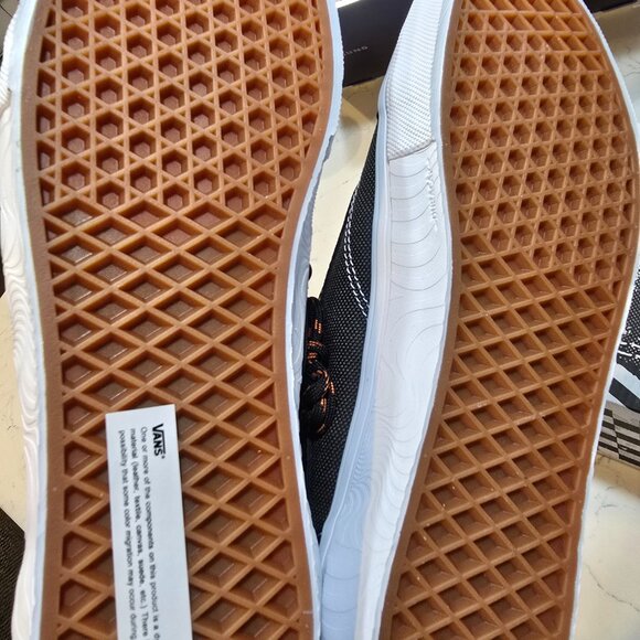 Vans X Spitfire Wheels Skate Old Skool Black/Flame Sneakers Men's Size 11 NEW - Picture 9 of 15